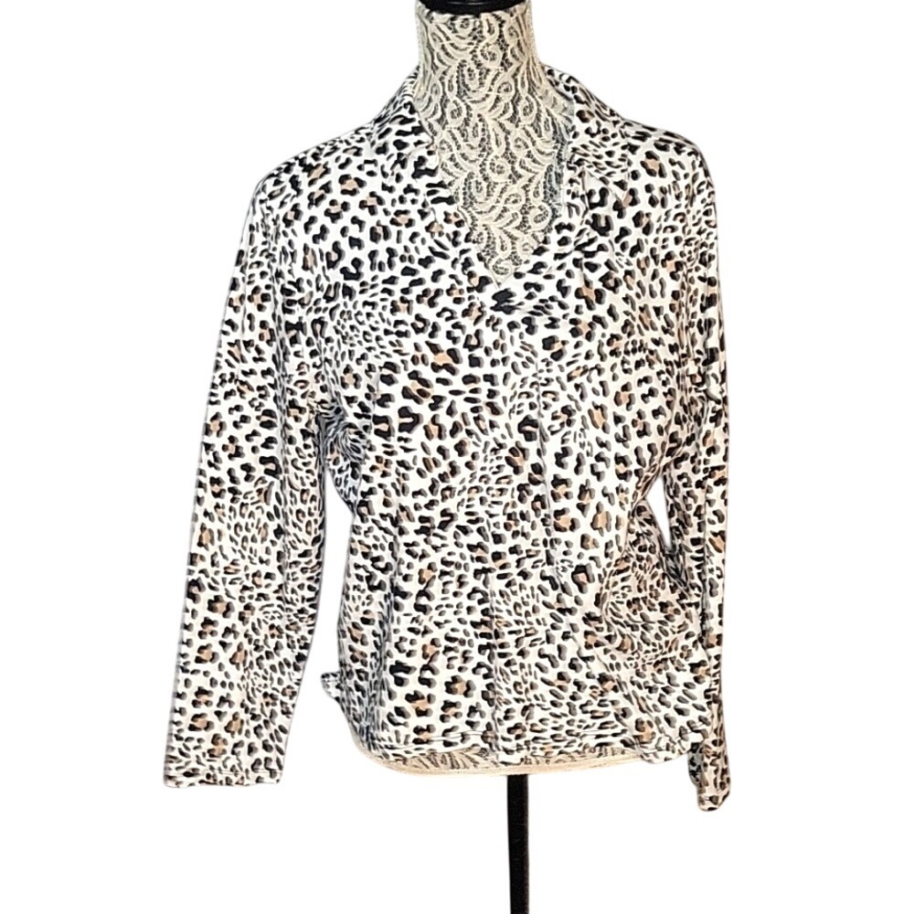 Charter Club Leopard Print Supima Cotton Long Sleeve V-Neck Collar Top XL
